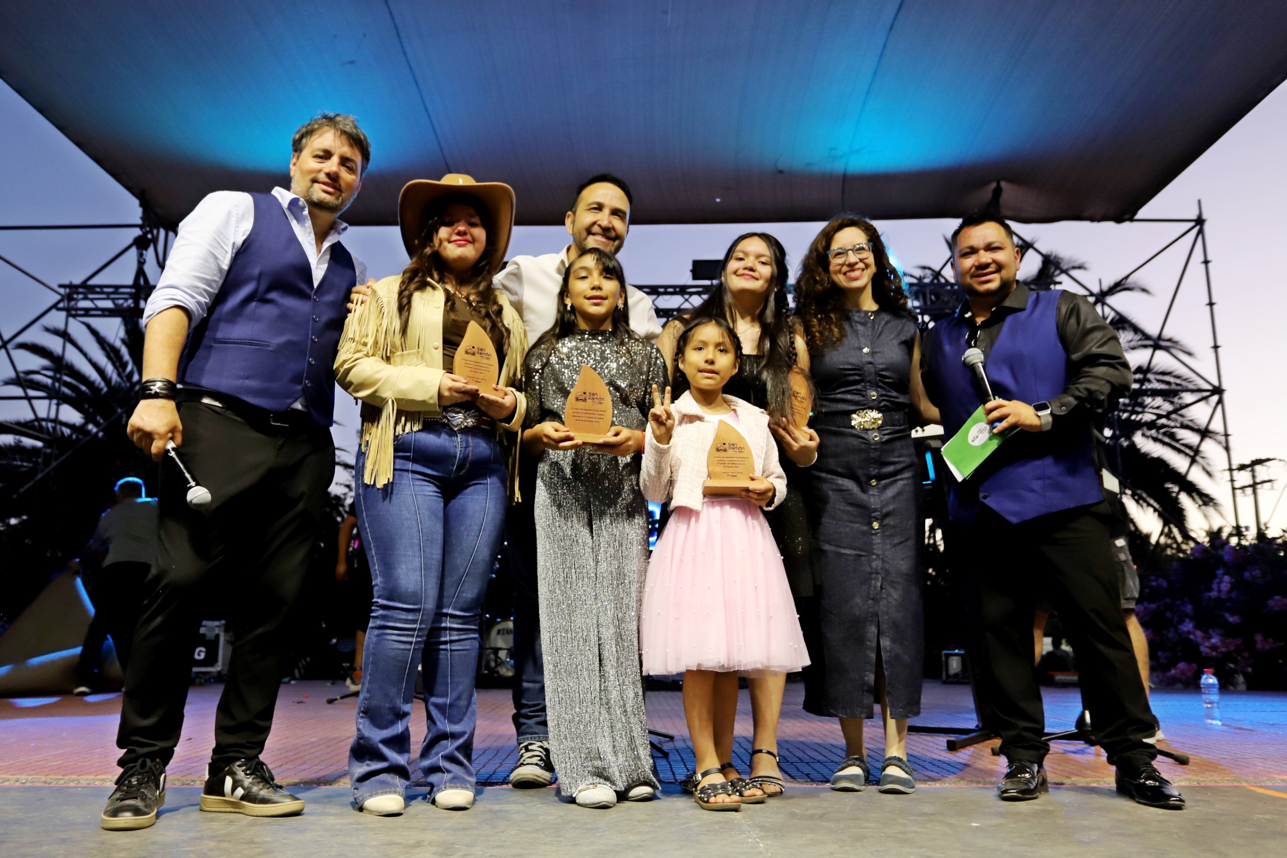 WhatsApp Image 2025-11-27 at 09.59.51 (2)