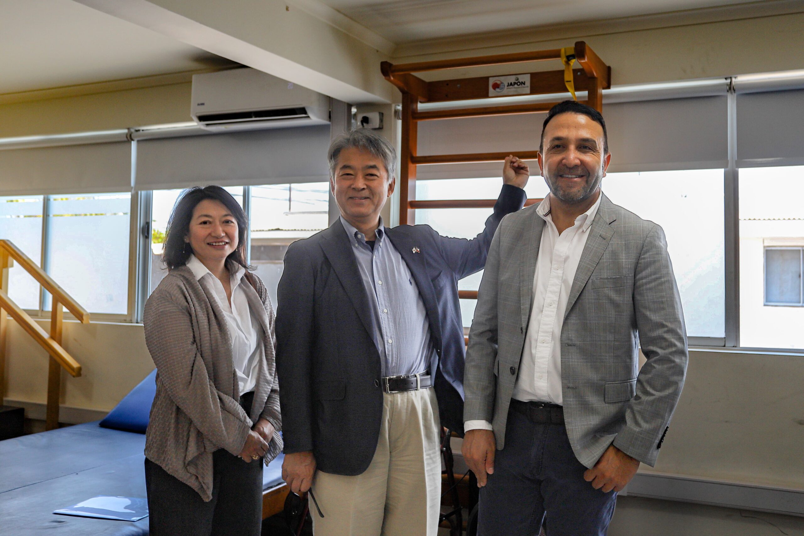 Embajador de Japón visitó la 1ª Feria de Artes Marciales Japonesas de San Ramón